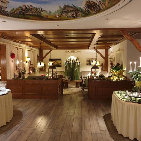 Silberkoenig Schwarzwald Hotel & Restaurant Ringhotel 구타흐임브라이스가우 외부 사진