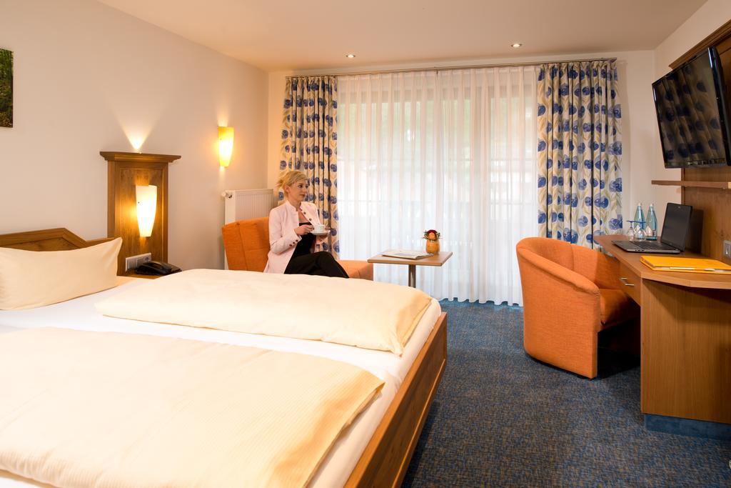 Silberkoenig Schwarzwald Hotel & Restaurant Ringhotel 구타흐임브라이스가우 외부 사진