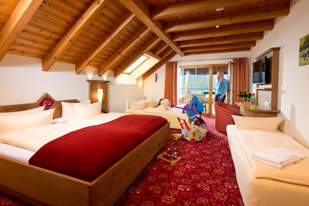 Silberkoenig Schwarzwald Hotel & Restaurant Ringhotel 구타흐임브라이스가우 외부 사진