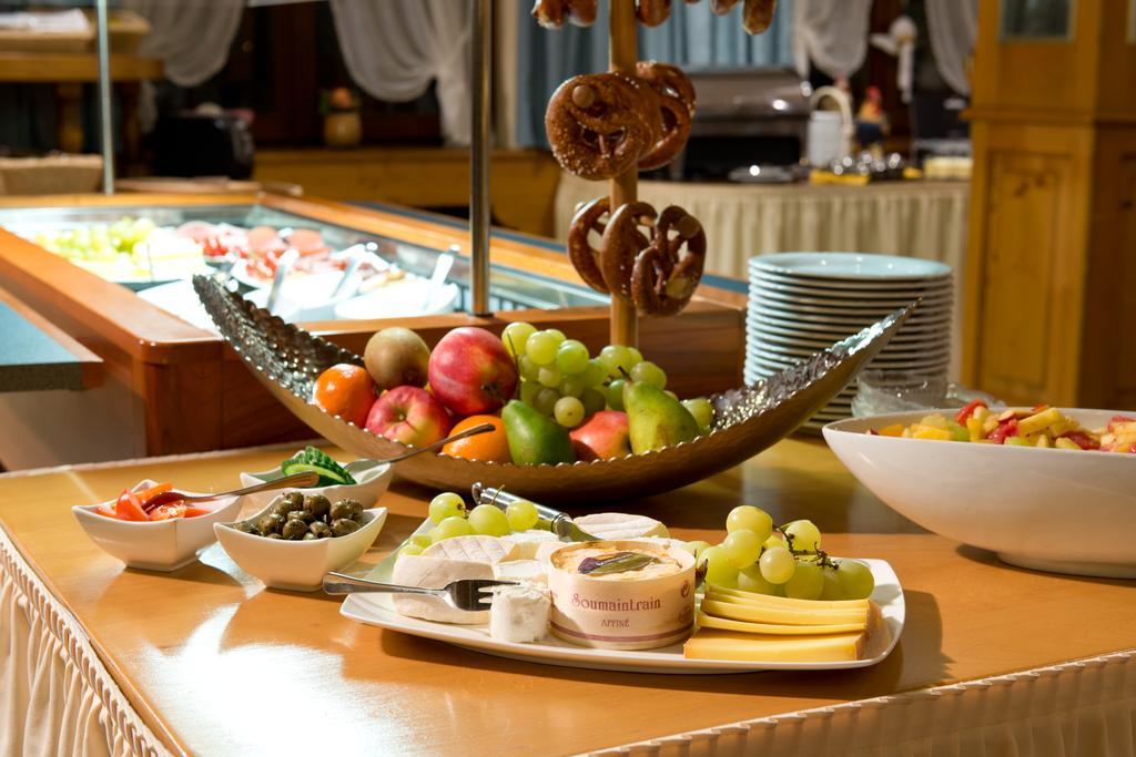 Silberkoenig Schwarzwald Hotel & Restaurant Ringhotel 구타흐임브라이스가우 외부 사진