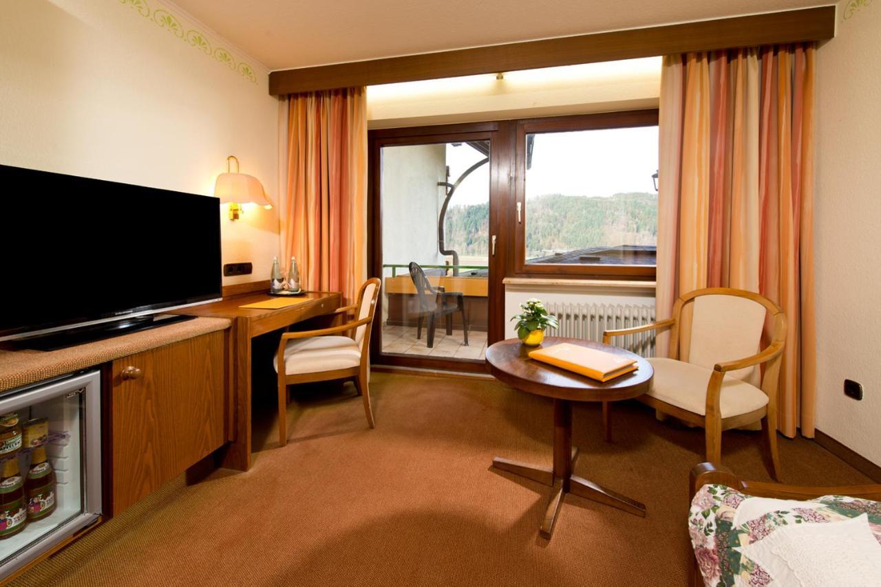 Silberkoenig Schwarzwald Hotel & Restaurant Ringhotel 구타흐임브라이스가우 외부 사진
